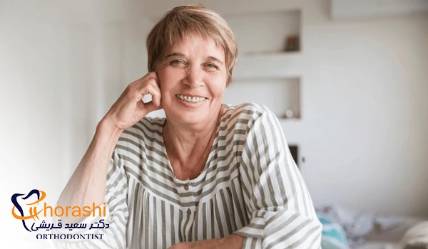 بریس ارتودنسی سرامیکی برای افراد مسن